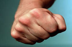 На Київщині п’яний батько побив семимісячну дитину