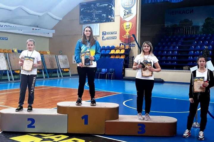 Одеситка стала чемпіонкою України зі стрільби з лука