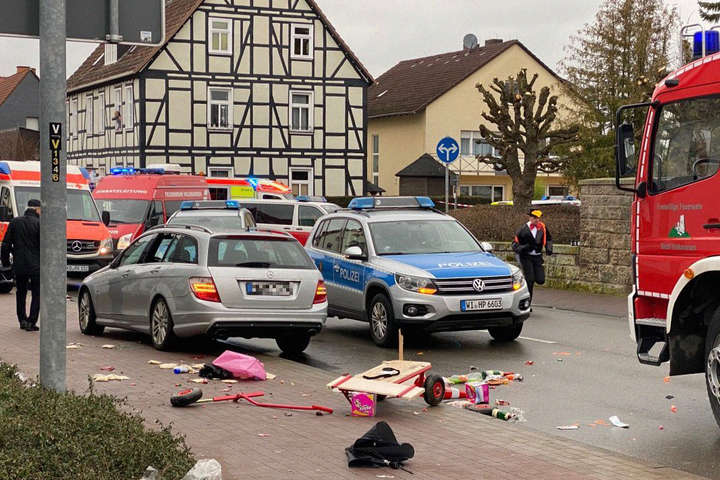 Наїзд автівки на натовп у Німеччині: вже близько 30 постраждалих 