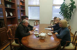 Уповноважений Верховної Ради з прав людини Людмила Денісова провела зустріч із Семеною