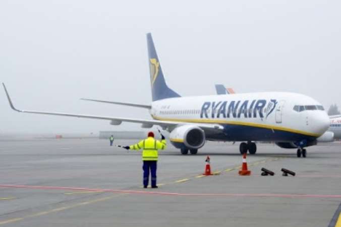 Ryanair з квітня скасовує два рейси з Києва
