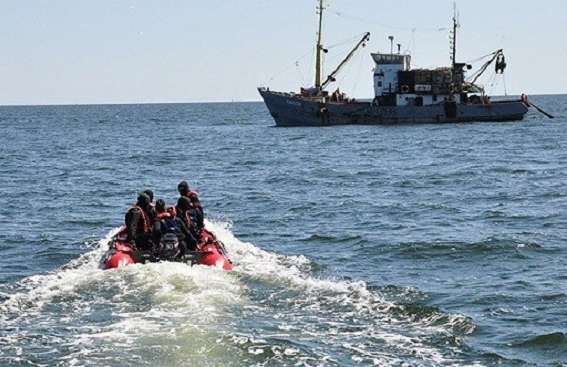 РФ звільнила українських рибалок, затриманих ФСБ в Азовському морі, – депутат