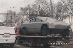 У Києві побачили Tesla Cybertruck