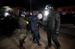 Сутички в Нових Санжарах сталися ввечері 20 лютого