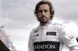 Фернандо Алонсо візме участь у перегонах Інді-500