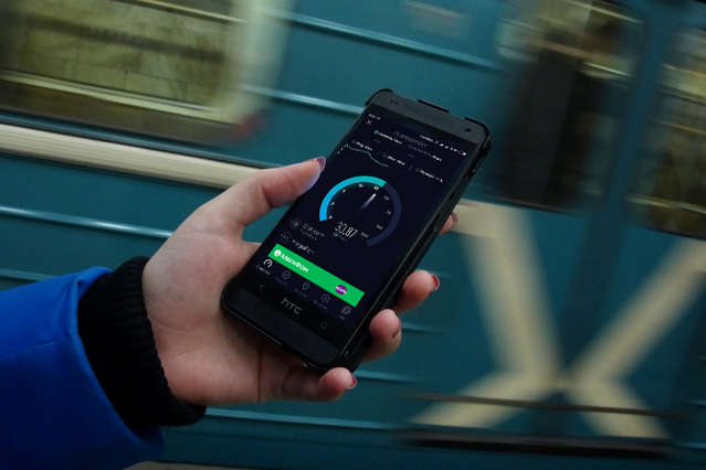 Інтернет у метро: Мінцифри чекає дозволу Київради 