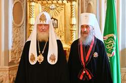  Патріарх Кирил взяв з собою в Амман митрополита УПЦ МП Онуфрія 