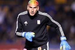 Воротар забив гол на останніх секундах матчу Ліги чемпіонів та вивів свій клуб у чвертьфінал (відео)