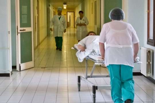 Шесть больниц Киева готовы принимать больных с подозрением на коронавирус