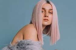 Jerry Heil показала пикантные фото в белье