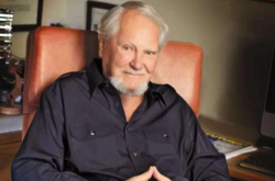 Умер американский писатель Клайв Касслер