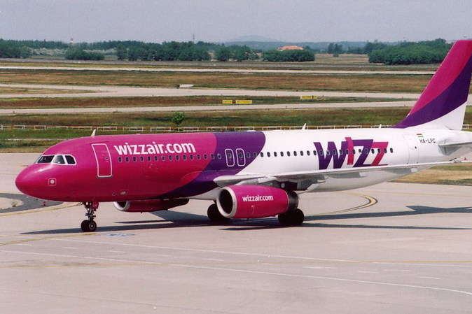 Wizz Air масово скасовує рейси в Італію через коронавірус 