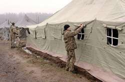 Вогонь знищив два військових намети