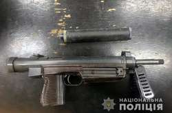 Вилучені предмети направили на проведення експертного дослідження, - поліція