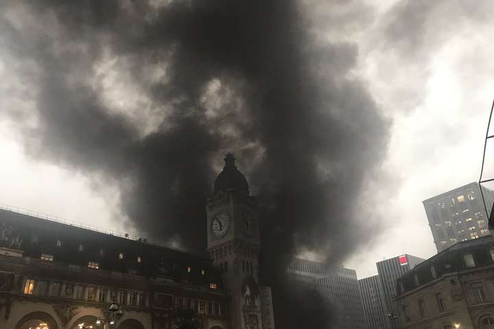 У центрі Парижа спалахнула пожежа: евакуювали Ліонський вокзал