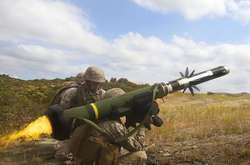 Пентагон підписав контракт на виробництво Javelin для України
