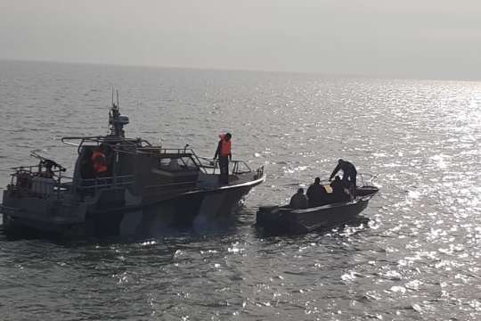 В Україну повернулися рибалки, затримані ФСБ в Азовському морі