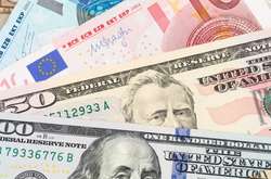 Долар знову дорожчає: курс валют на 2 березня
