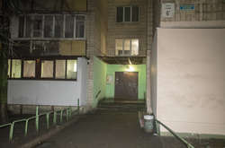 У квартирі на Березняках виявили труп чоловіка, що почав розкладатися (фото)