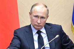 Путинская конституция войдет в историю как апофеоз глупости и лицемерия