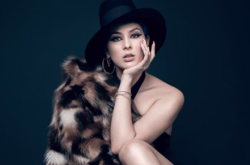 Maruv опубликовала яркое «кукольное» фото