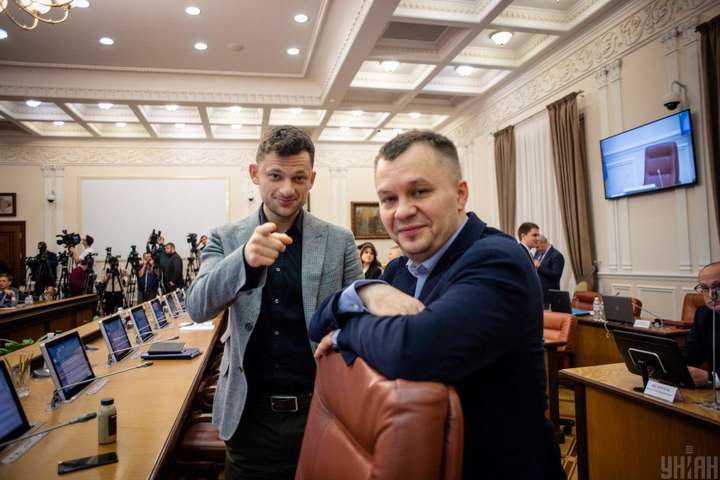 Отставка Кабмина: Дубилет и Милованов пройдут дополнительные собеседования