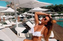  37-летняя Анна Седокова начала борьбу с лишним весом 
  