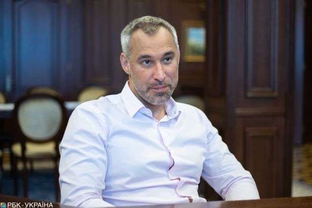 Нардепы собрали необходимое количество голосов за отставку Рябошапки