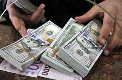 З початку тижня долар в обмінниках подорожчав майже на 50 копійок