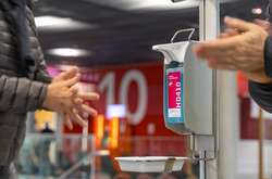 Через коронаврус німців закликають частіше мити руки та обробляти їх дезінфекційними розчинами  