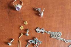 Одесит пограбував приватний будинок