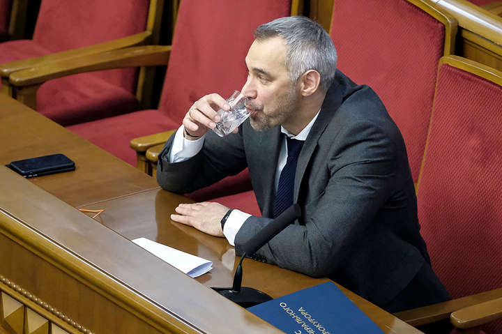 Руслан Рябошапка за крок до відставки з посади генпрокурора України - Чорна карма Рябошапки