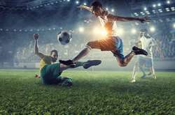 У зв'язку з постійними змінами правил футбол уже й без того перестає бути схожим на самого себе