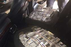 На Закарпатті у іноземця з диппаспортом вилучили партію сигарет