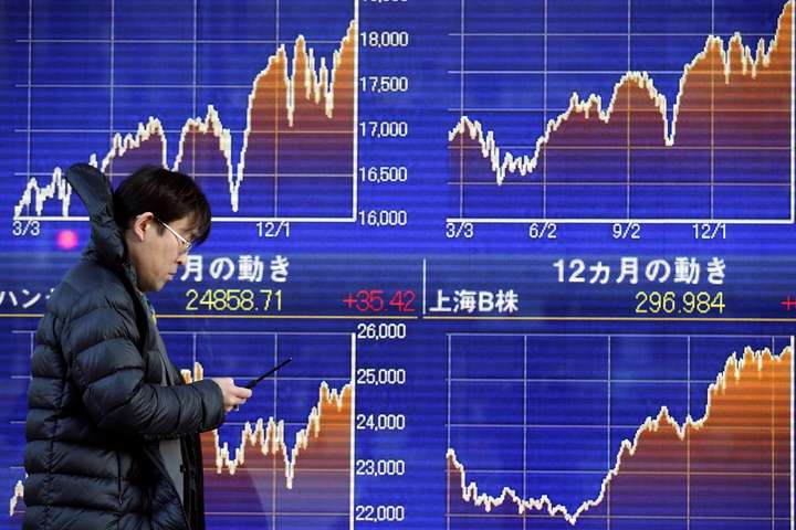 Фондові торги в Токіо відкрилися падінням індексів