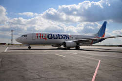 Пасажира з підозрою на коронавірус з літака відправили до однієї зі столичних лікарень