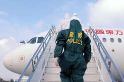 Через коронавірус США призупиняють на місяць транспортне сполучення з Європою