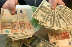 Долар та євро стрімко здорожчали: курс валют на 12 березня