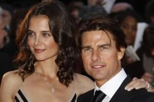 Об отношениях Тома Круза и Кэти Холмс стало известно в 2005 году