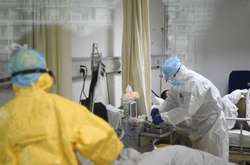 Зняті з рейсу в «Борисполі» пасажири залишаються в київській лікарні для обстеження