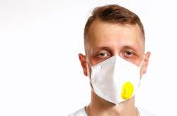 Уряд не підписав постанову про заборону захисних медичних масок