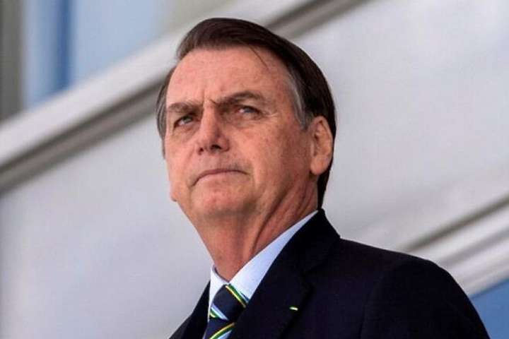 Президент Бразилії спростував повідомлення про зараження коронавірусом