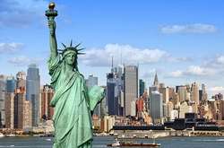 США закрили в'їзд людям, що прибувають з Великої Британії та Ірландії