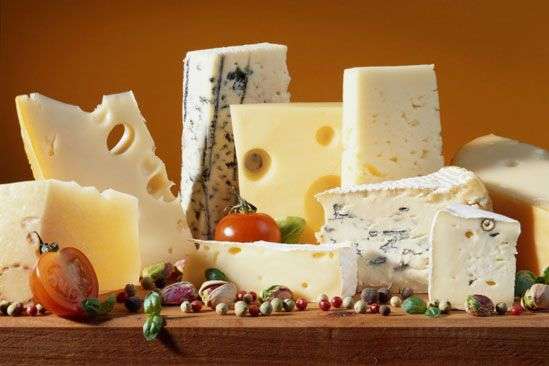 Уряд може обмежити імпорт сирів в Україну