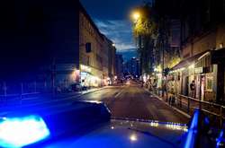  Поліцейські в Берліні патрулюють вулиці в пошуках працюючих барів 