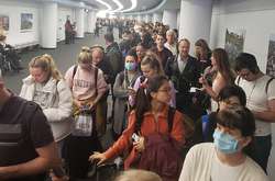 В аеропортах США виник хаос і великі черги через заходи боротьби з вірусом