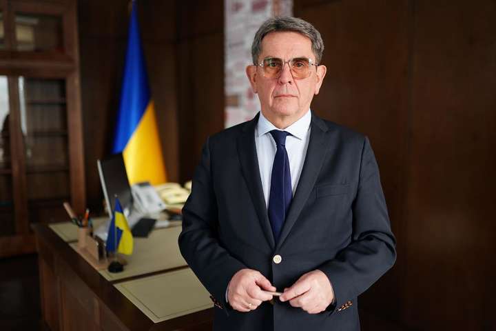 Міністр охорони здоров’я Ілля Ємець закликав ввести жорсткий карантин в Україні - Голова МОЗ закликав ввести жорсткий карантин з обмеженням пересування