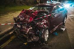 Volkswagen, перевернувшись, ще десяток метрів пролетів по дорозі