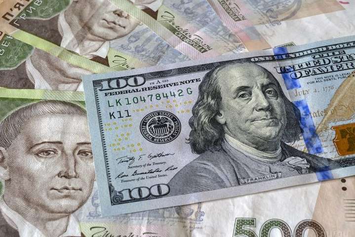 Нацбанк продав $130,5 млн задля підтримки гривні 
