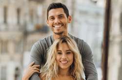 Холостяк с невестой рассказали о трудностях возвращения в Украину